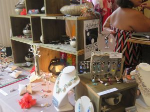 SALON ART POLYNESIEN (6)