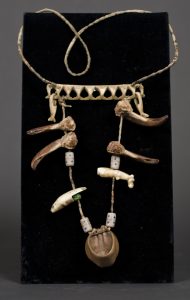 colliertlingitmarquises22x17-1