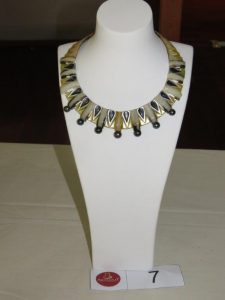 Sylvia Lee, 1er prix en catégorie nacre